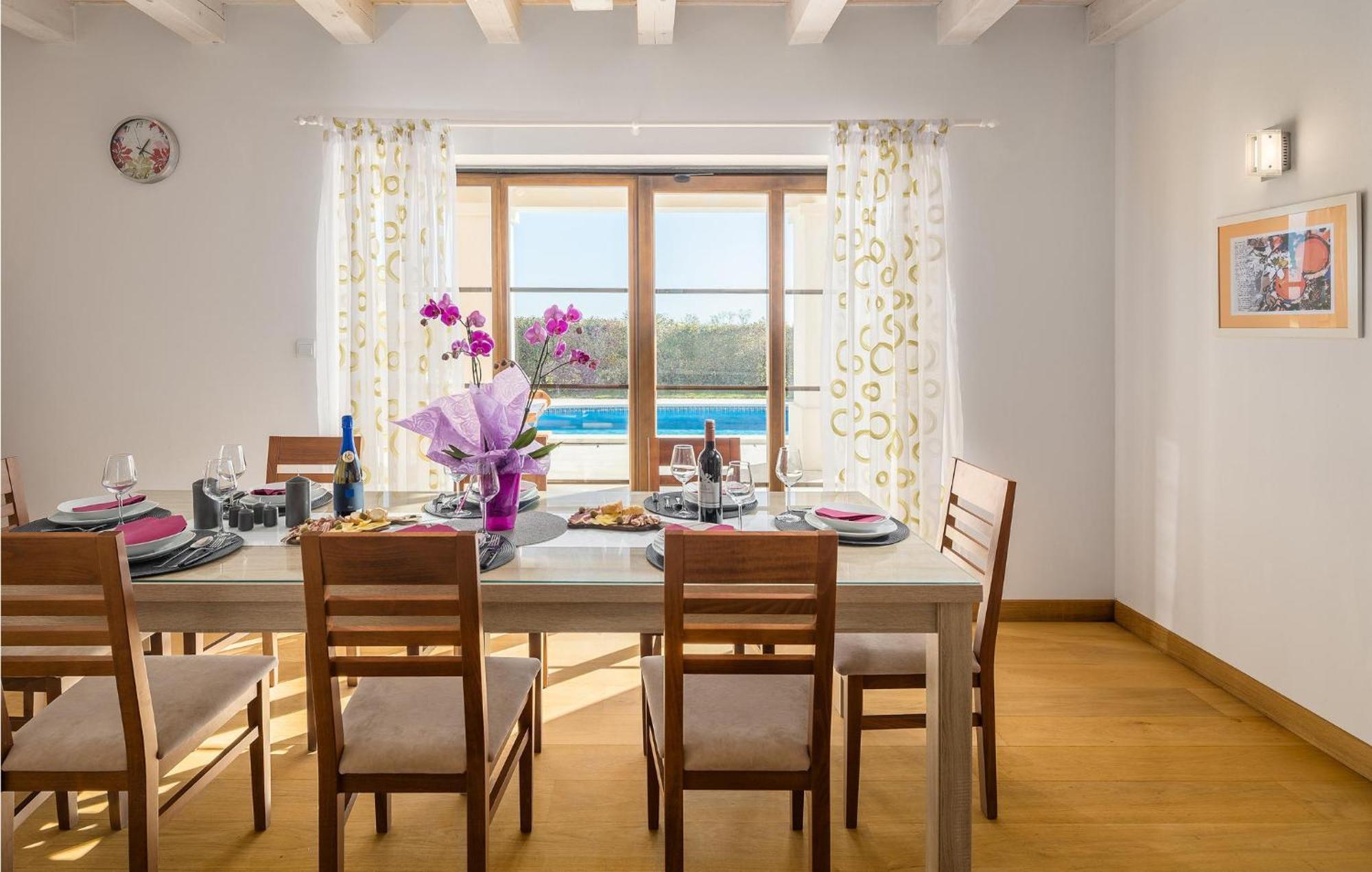 4 Bedroom Gorgeous Home In Barban Buitenkant foto